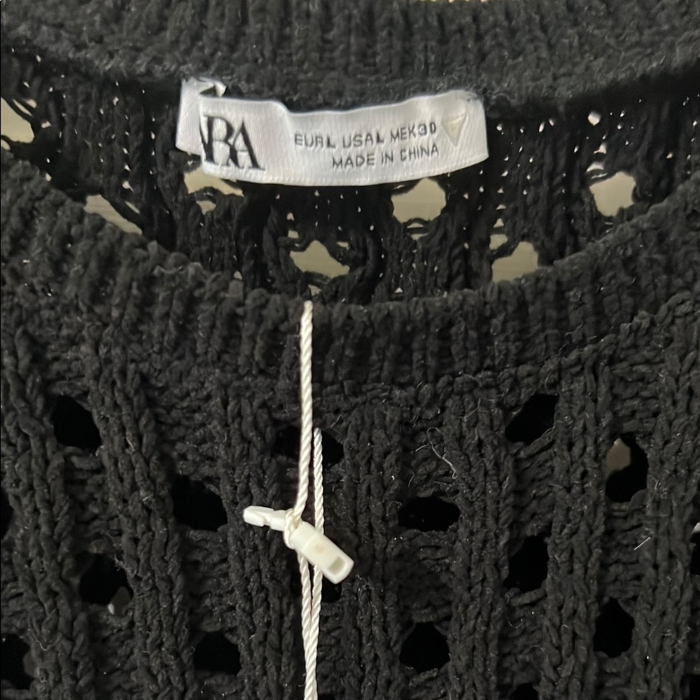 Zara Black Ruffled Ribbed Blouse - Picture 5 of 5